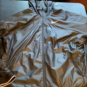 NWOT Nike Windbreaker